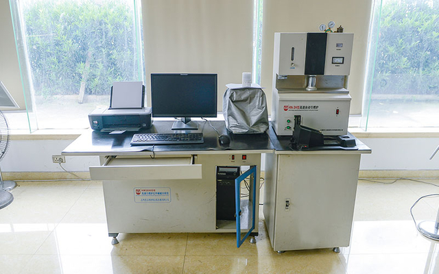 Carbon And Sulphur Analyzer